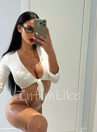 Студентка Ангелина №40099, 29 лет